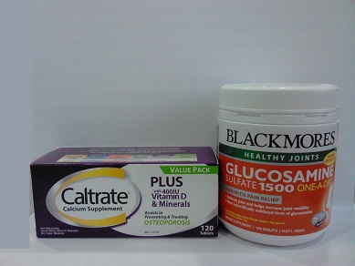 衞生署今日（七月二十六日）與警方採取聯合行動，於深水埗拘捕一名六十七歲男子。該名男子涉嫌非法售賣兩種分別聲稱含有葡萄糖胺及維他命D的未經註冊藥劑製品。