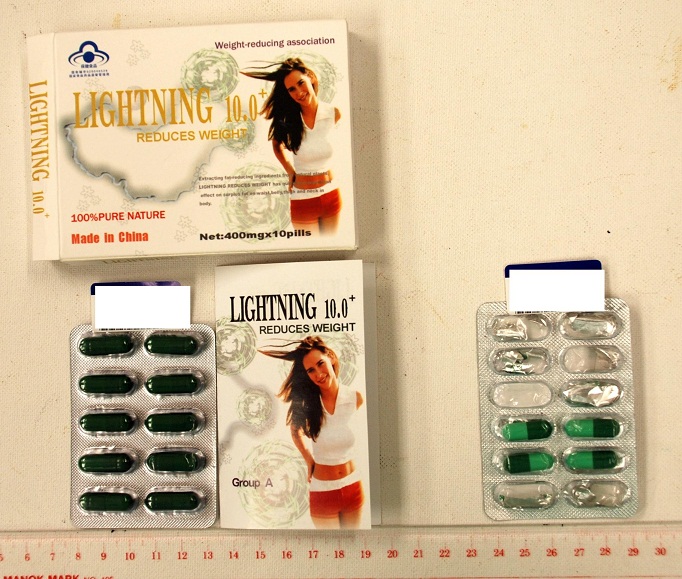 The Department of Health (DH) today (May 16) appealed to members of the public not to buy or consume two oral products labelled as "STB Summit of the Thin Body S Woman Degreasing Burning Pill" and "Lightning 10.0+ Reduces Weight" respectively, as they may contain multiple undeclared and banned western drug ingredients that might be dangerous to health.